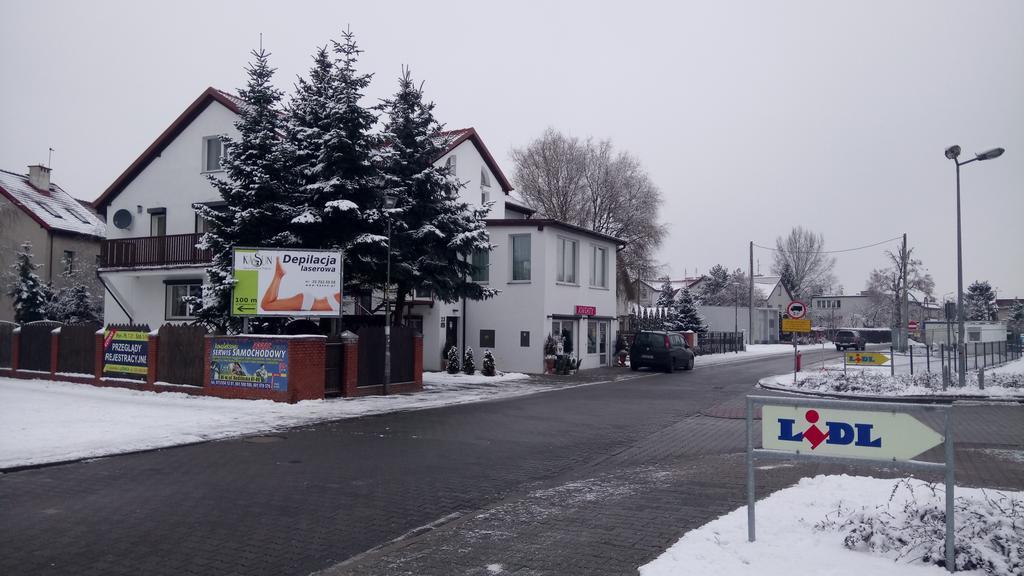 Willton Apartamenty Psary Exterior foto